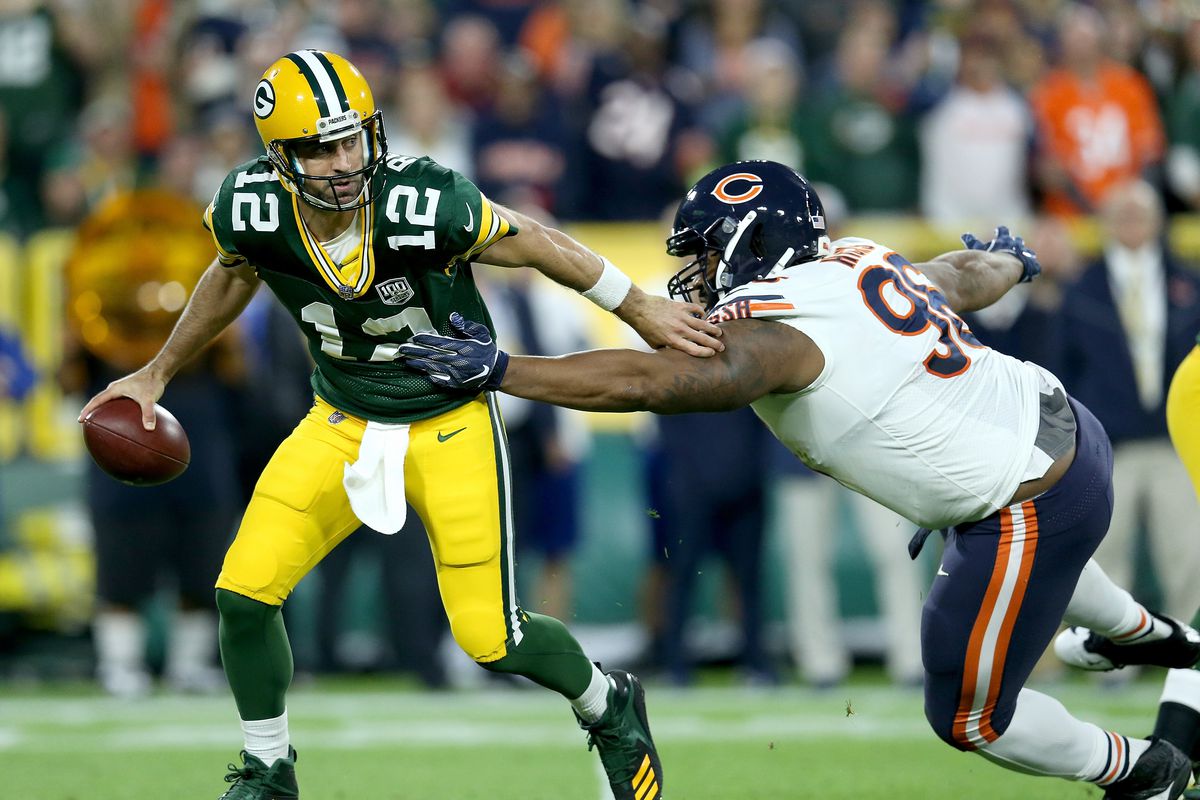 Chicago Bears and Green Bay Packers rivalry: History, legends and famous  moments