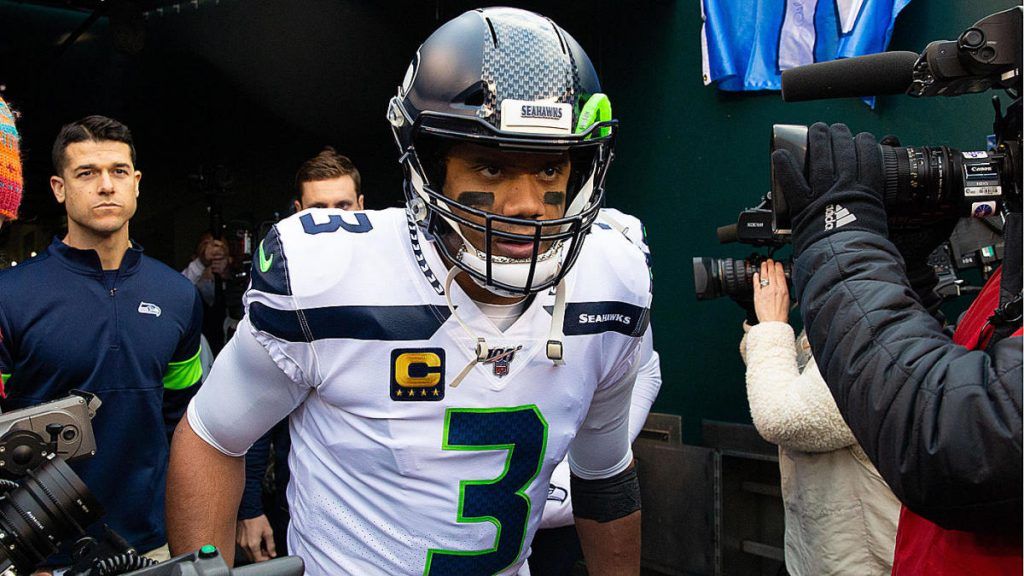 Russell Wilson pre game