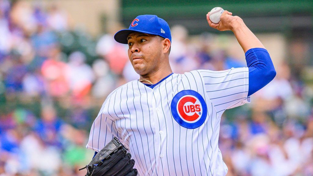 Jose Quintana pitches for Cubs