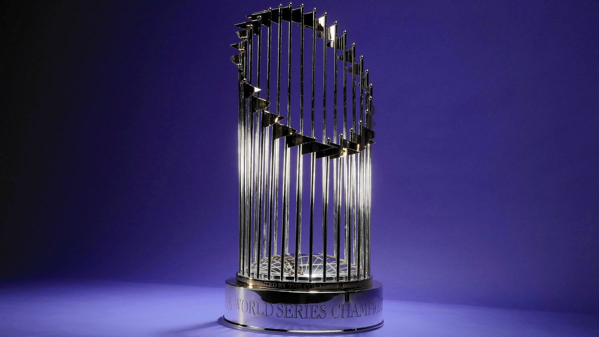 World Series trophy Commissioner's Trophy value, size & history