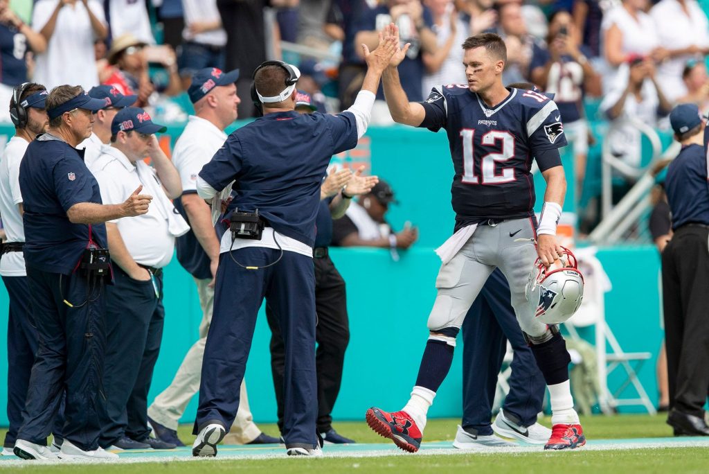 Tom Brady Patriots vs Dolphins
